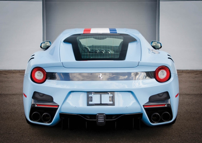 Siêu ngựa Ferrari F12 triệu đô sắp được bán đấu giá